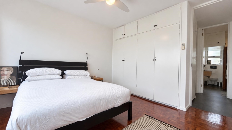 2 Bedroom Property for Sale in Green Point Western Cape